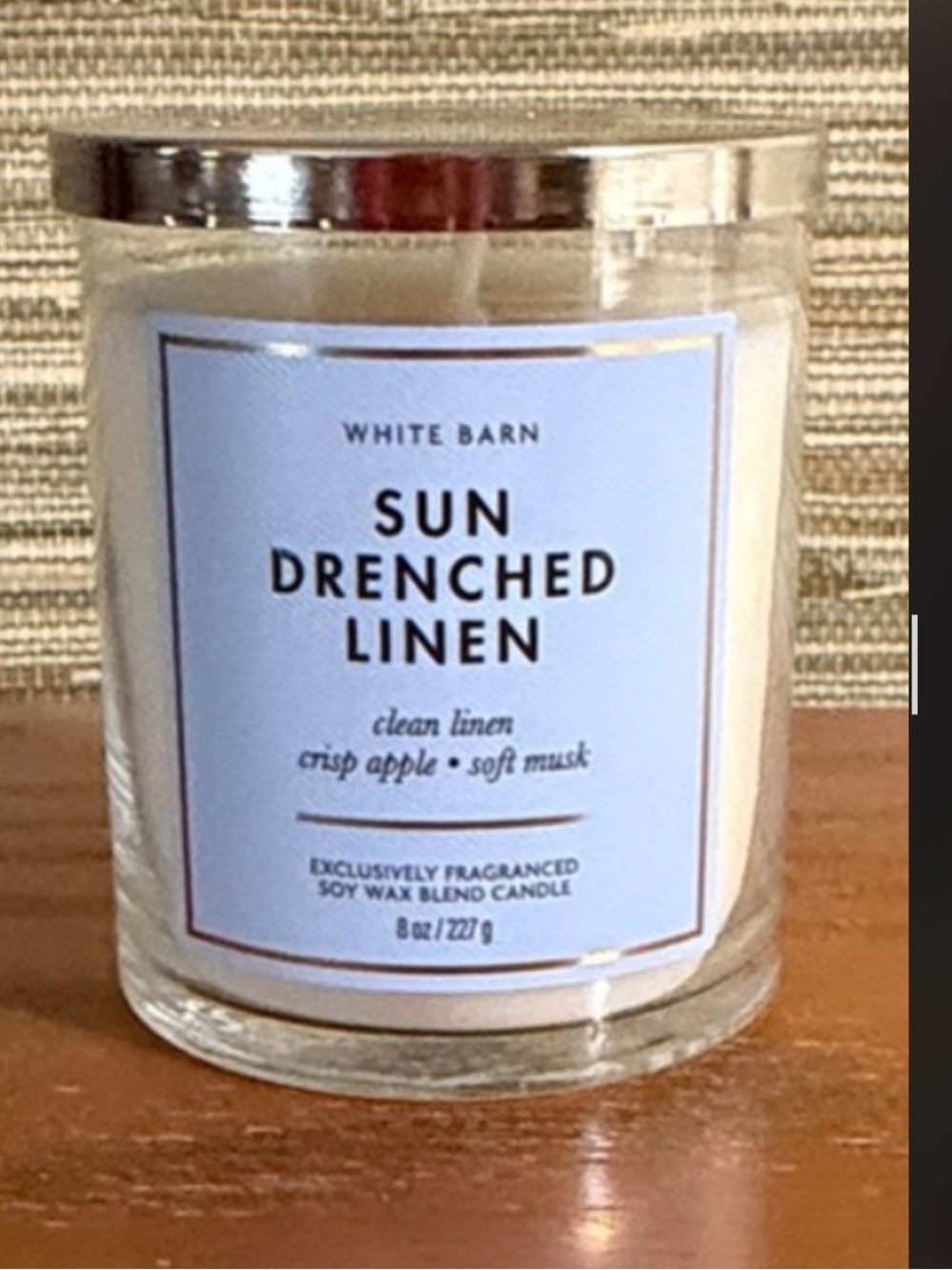 NWT White Barn Sun Drenched Linen Candle - White & Silver